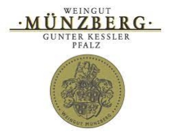 WEINGUT MÜNZBERG